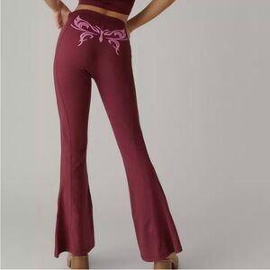 $55 Urban Outfitters Tattoo Dream Flare Pant Size XXXL